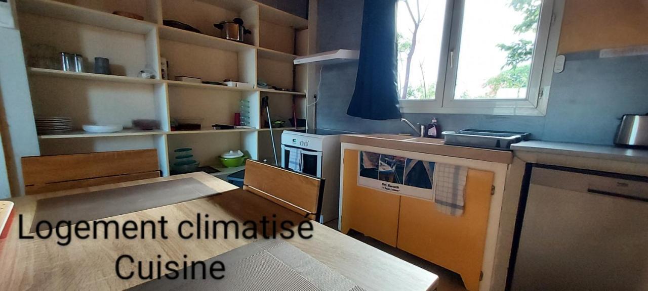 Le Barcares Logement Climatise Pour 6 Personnes, Draps Et Serviettes Non Fournis Air-Conditioned Accommodation For 6 People, Sheets And Towels Not Provided Alojamiento Con Aire Acondicionado Para 6 Personas, Sabanas Y Toallas No Incluidas Kültér fotó