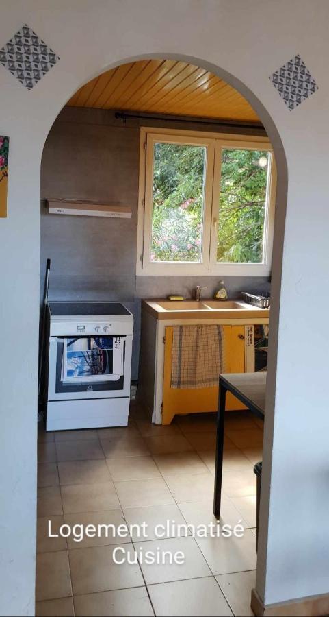 Le Barcares Logement Climatise Pour 6 Personnes, Draps Et Serviettes Non Fournis Air-Conditioned Accommodation For 6 People, Sheets And Towels Not Provided Alojamiento Con Aire Acondicionado Para 6 Personas, Sabanas Y Toallas No Incluidas Kültér fotó